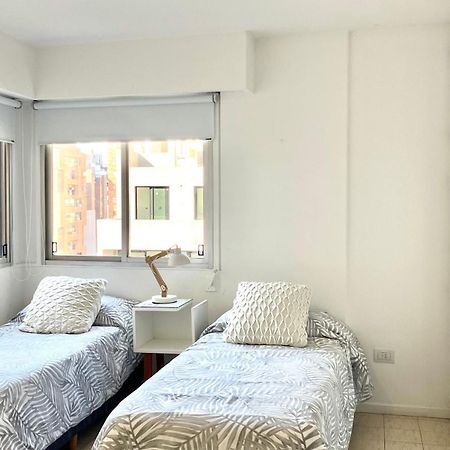 2 Dorm Sobre Av Hipolito Yrigoyen Appartement Córdoba Buitenkant foto